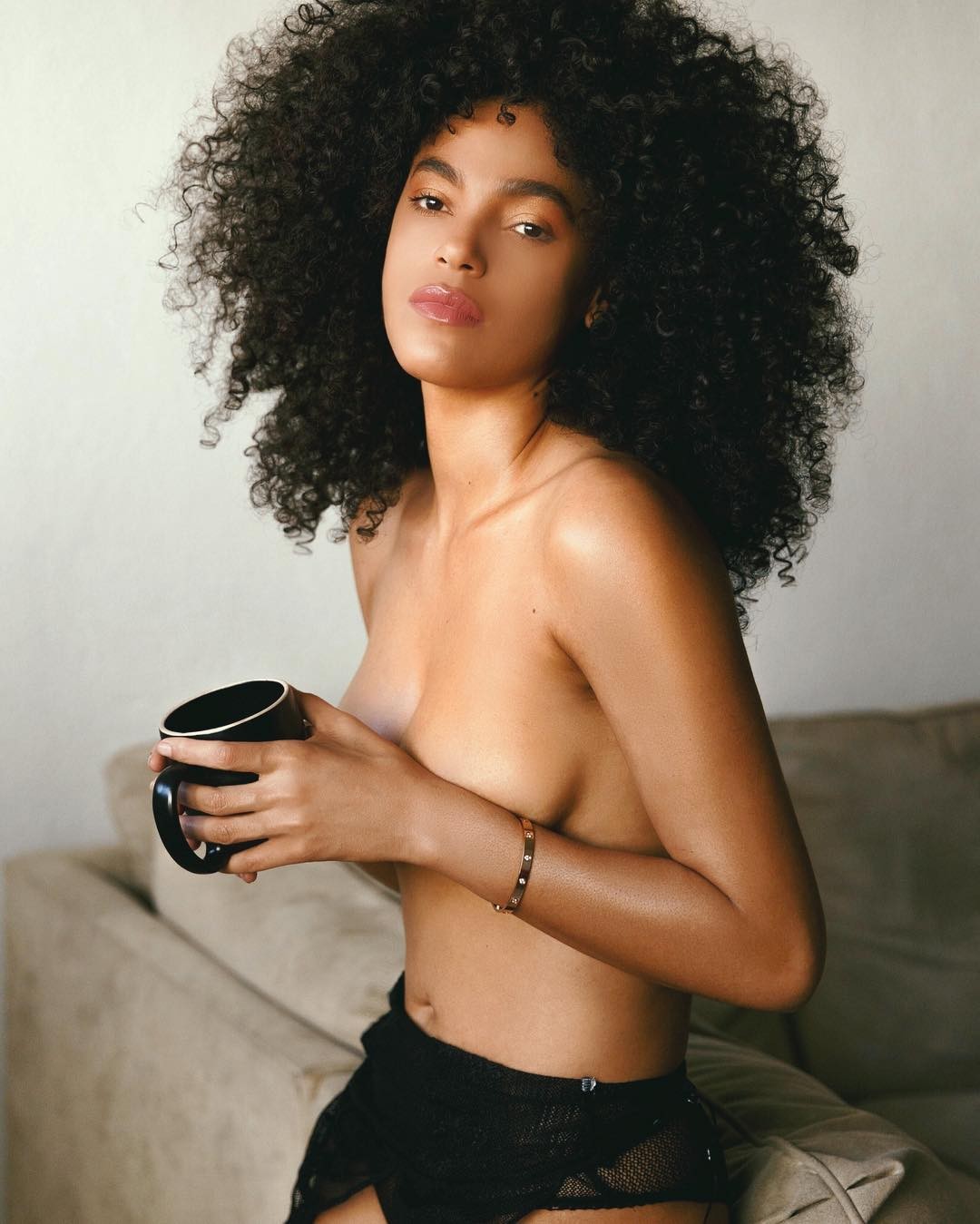 leila-depina-topless-sexy-16 Leila Depina Nude