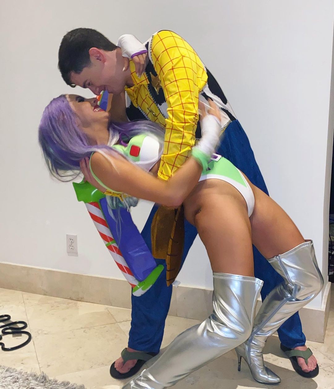 lele-pons-sexy-thefappening-cfd-9 lele pons sexy thefappening cfd 9