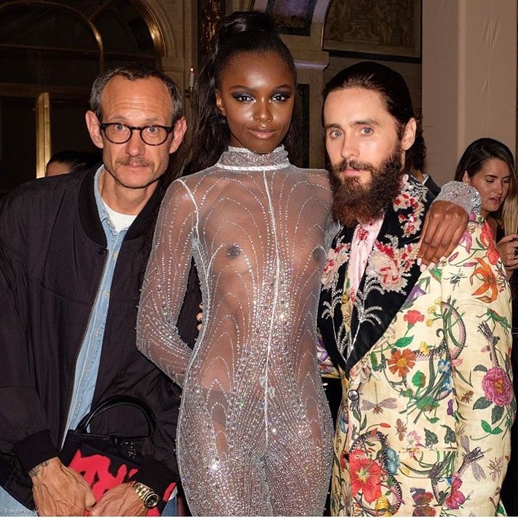 leomie-anderson-topless-tiny-tits-11 leomie anderson topless tiny tits 11