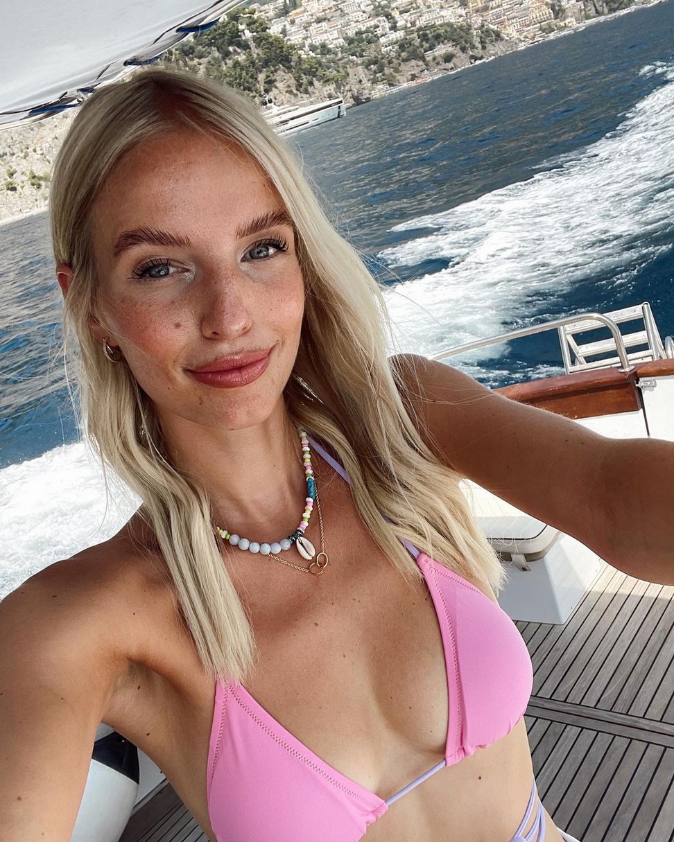 leonie-hanne-hot-thefappening-cfd-18 Leonie Hanne Tits In A Bikini