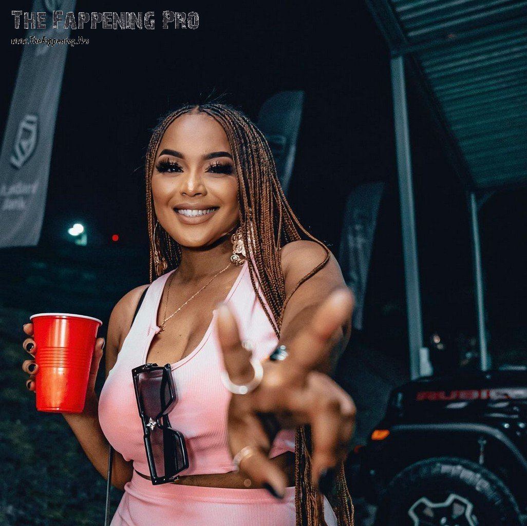 lerato-kganyago-selfie-thefappening-cfd-11 lerato kganyago selfie thefappening cfd 11