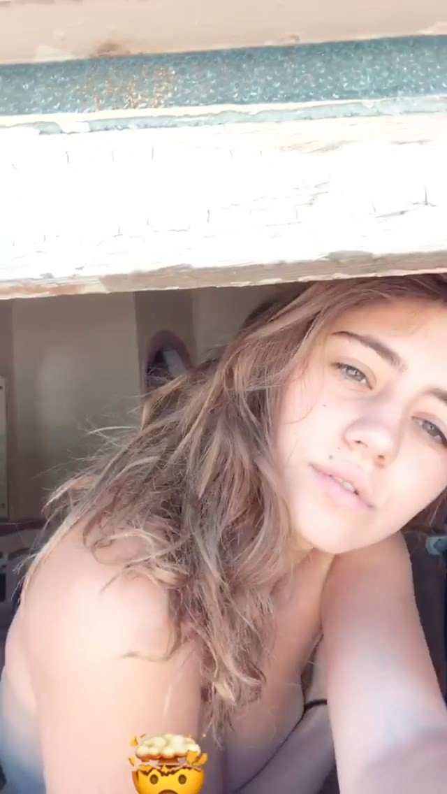 lia-marie-johnson-nudes-thefappening-cfd-4 Lia Marie Johnson Naked