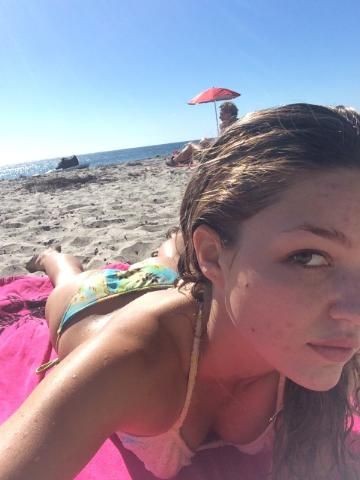 lili-simmons-fappening-nude-27 Lili-Simmons-Fappening-Nude-27