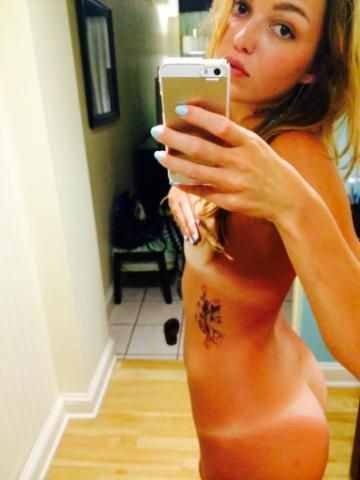 lili-simmons-fappening-nude-30 Lili-Simmons-Fappening-Nude-30