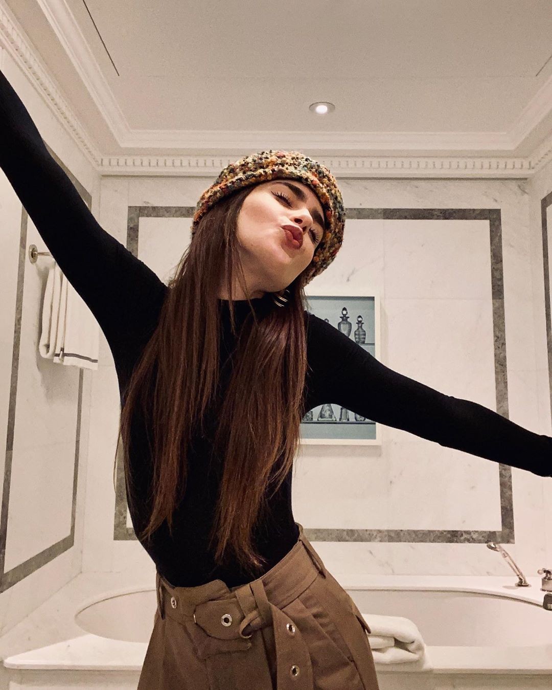 lily-collins-sexy-2020-thefappening-pro-6 lily collins sexy 2020 thefappening pro 6