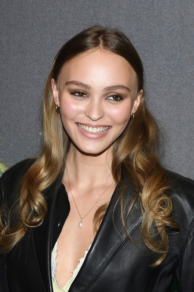 lily-rose-depp-les-fauves-premiere-29 lily rose depp les fauves premiere 29