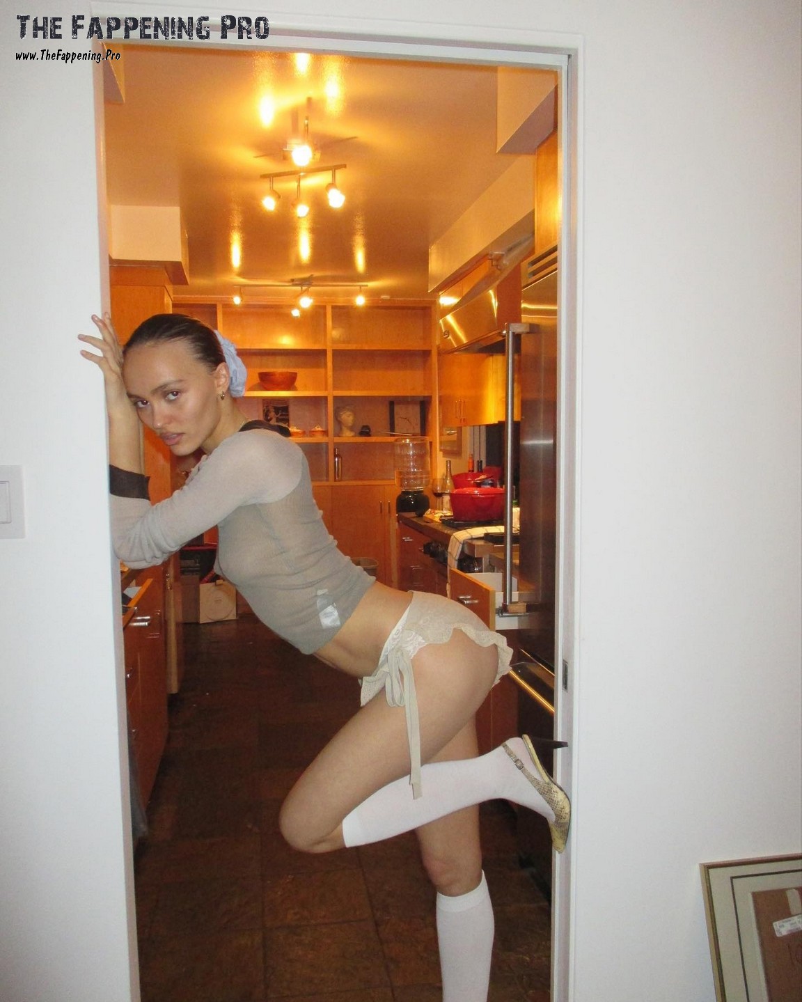 lily-rose-depp-nude-thefappening-cfd-2 Lily-Rose Depp Hot