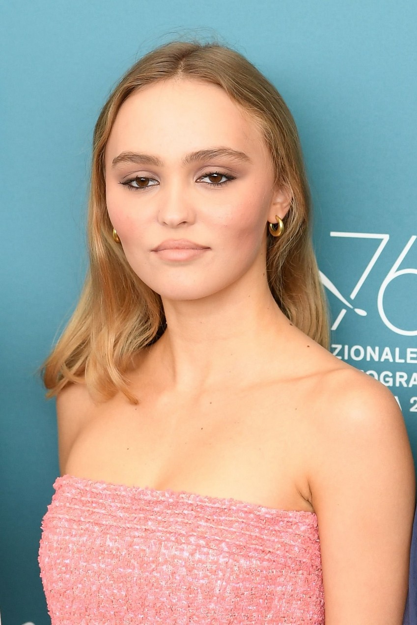 lily-rose-depp-sexy-the-king-89 lily rose depp sexy the king 89