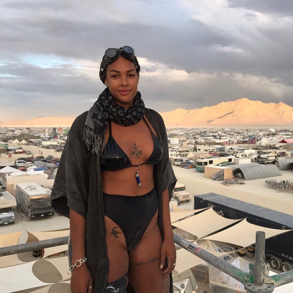liz-cambage-in-a-bikini-thefappening-cfd-14 liz cambage in a bikini thefappening cfd 14