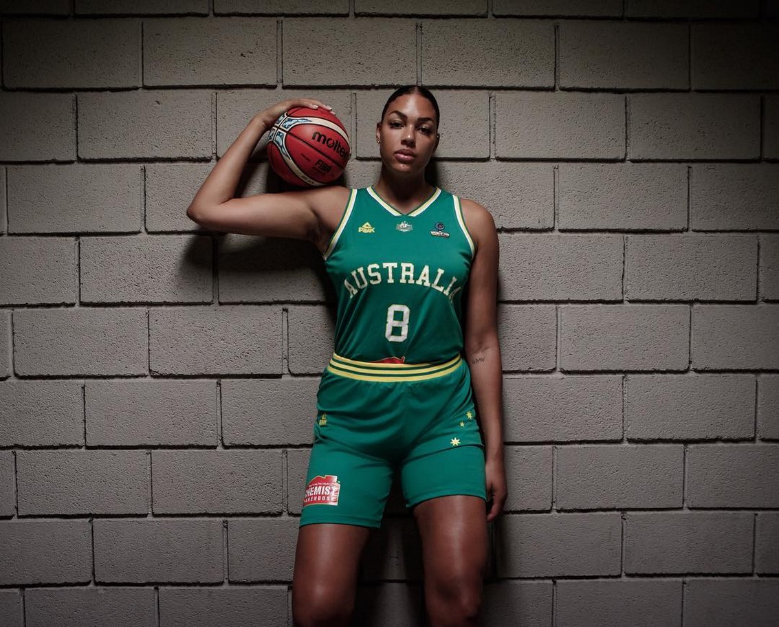liz-cambage-plays-basketball-and-workout-thefappening-cfd-9 liz cambage plays basketball and workout thefappening cfd 9