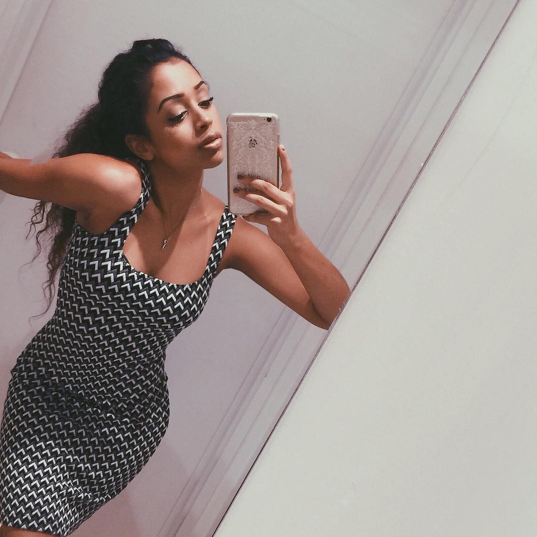 liza-koshy-explicit-selfie-and-hot-photos-thefappening-pro-16 liza koshy explicit selfie and hot photos thefappening pro 16