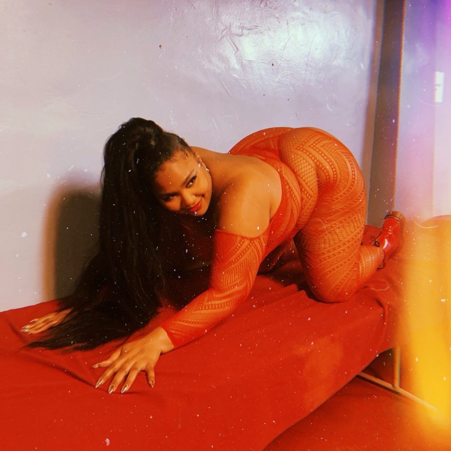 lizzo-sexy-curves-in-revealing-bikini-thefappening-pro-22 lizzo sexy curves in revealing bikini thefappening pro 22