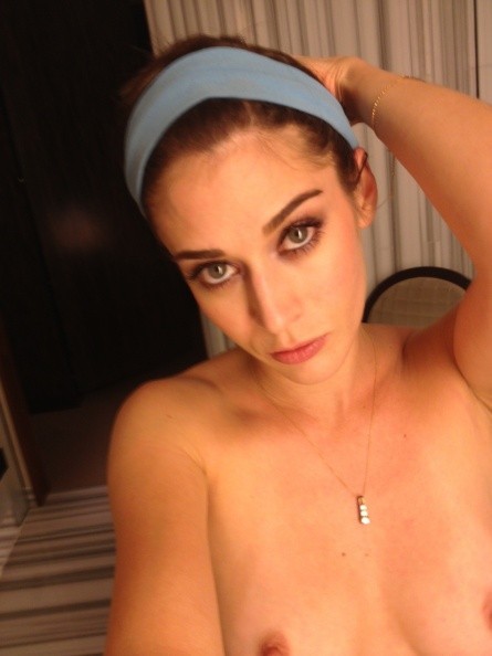 lizzy-caplan-nude-the-fappening-pro-6 lizzy caplan nude the fappening pro 6