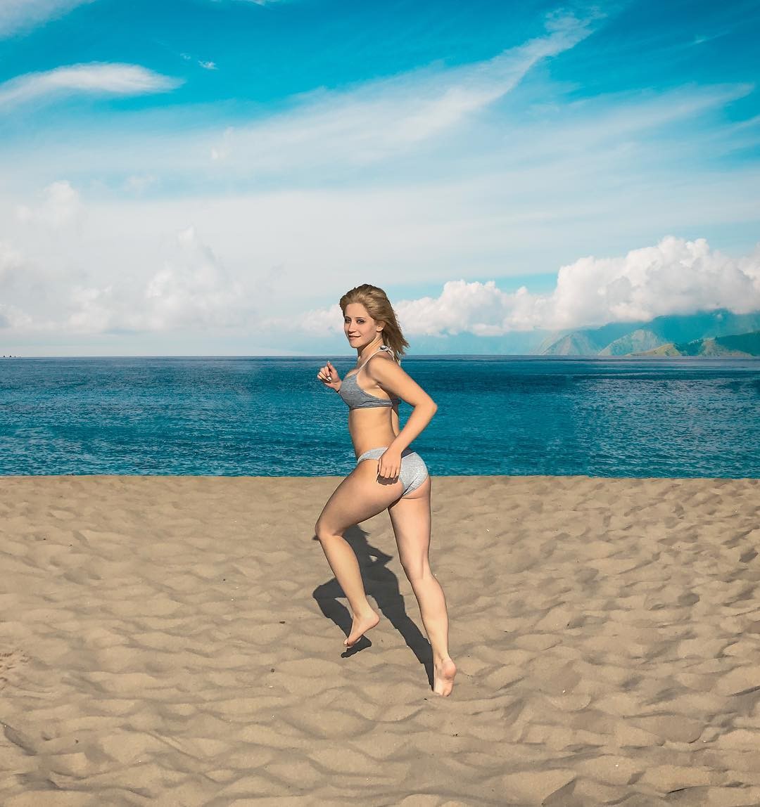 lizzy-wurst-bikini-thefappening-cfd-5 Lizzy Wurst Sexy