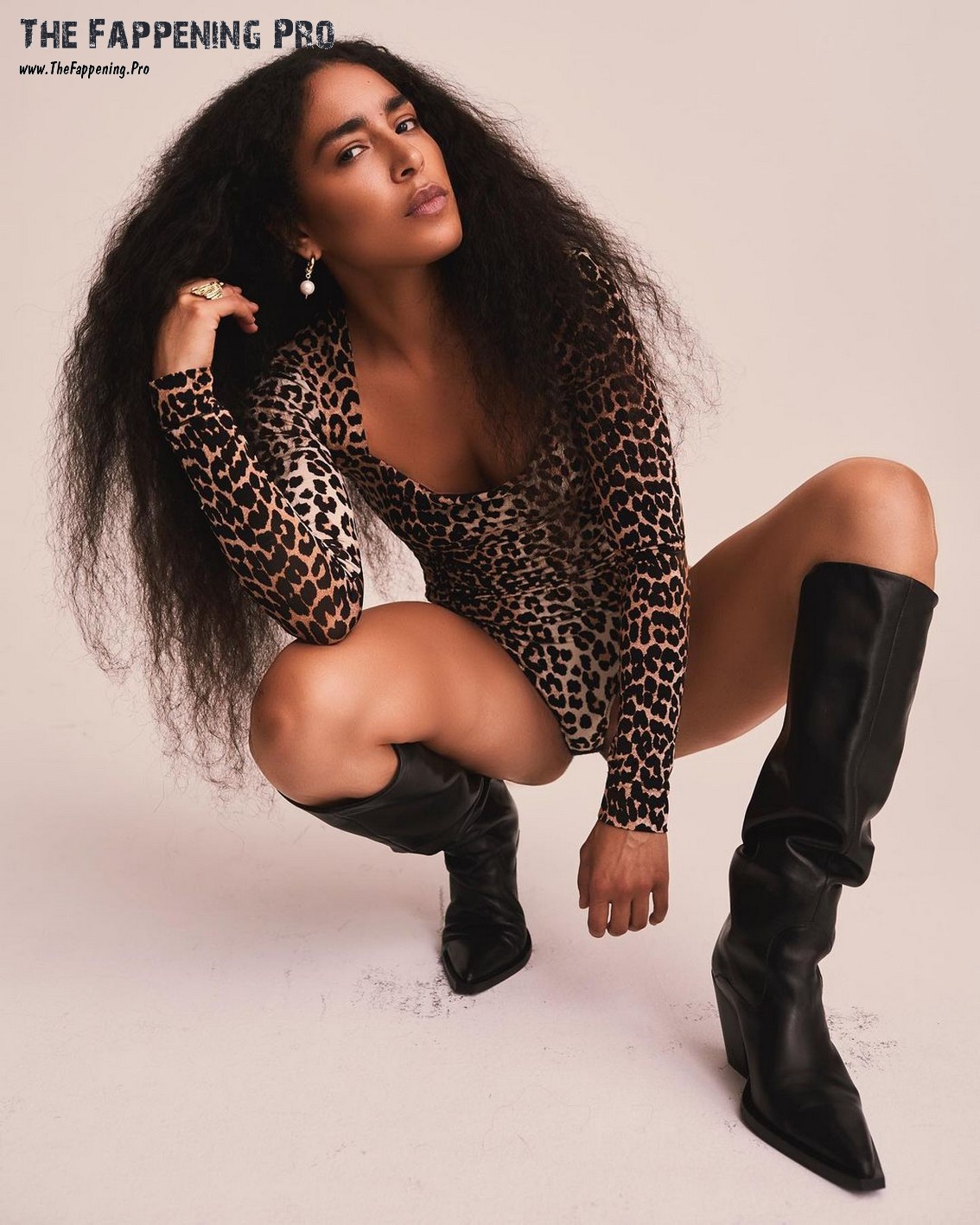 loreen-singer-sexy-thefappening-cfd-15 Singer Loreen Hot