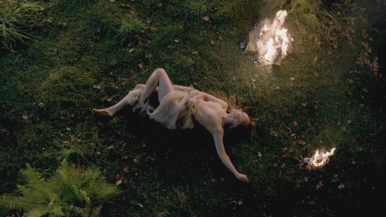 lotte-verbeek-nude-topless-30 lotte verbeek nude topless 30