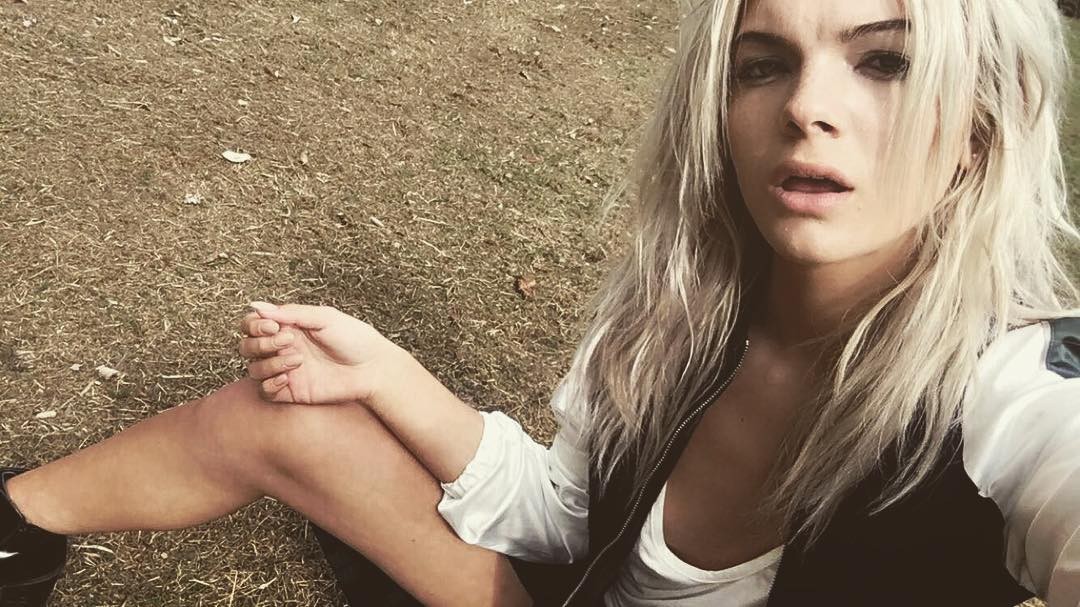 louisa-johnson-nude-leaked-fappening-1 Louisa-Johnson-Nude-Leaked-Fappening-1