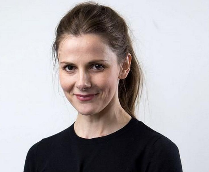 louise-brealey-nude-sexy-9 Louise-Brealey-Nude-Sexy-9