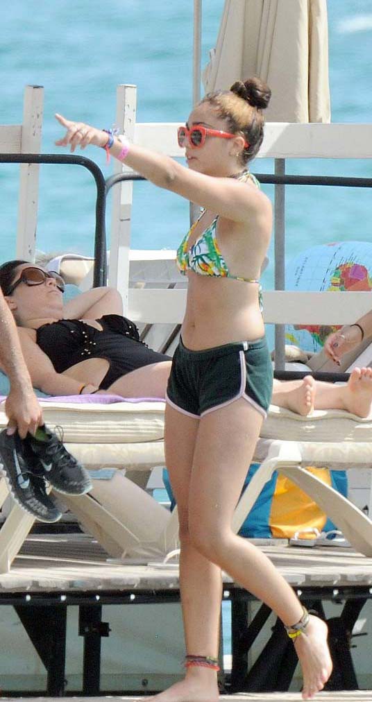 lourdes leon in bikini thefappening pro 171