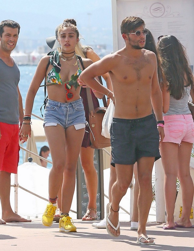 lourdes leon in bikini thefappening pro 32
