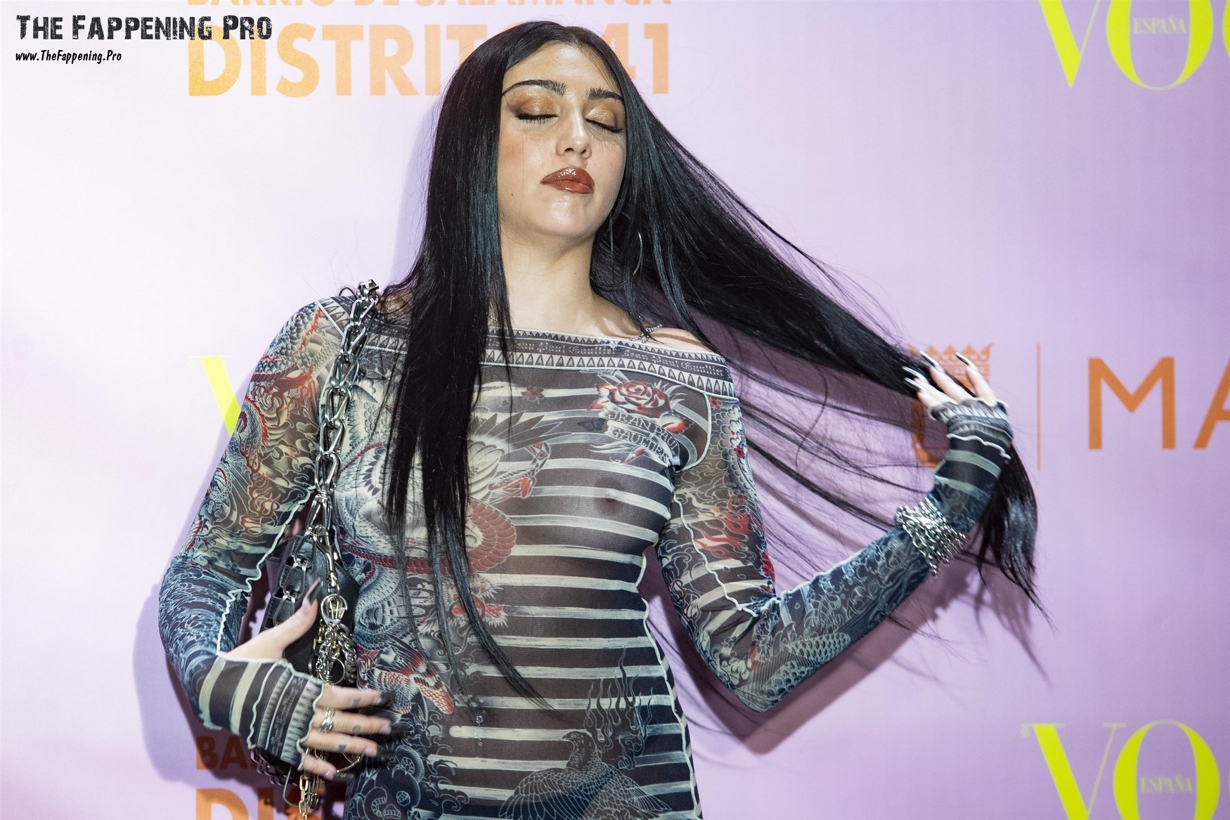 lourdes-leon-tits-thefappening-cfd-16 Lourdes Leon Paparazzi