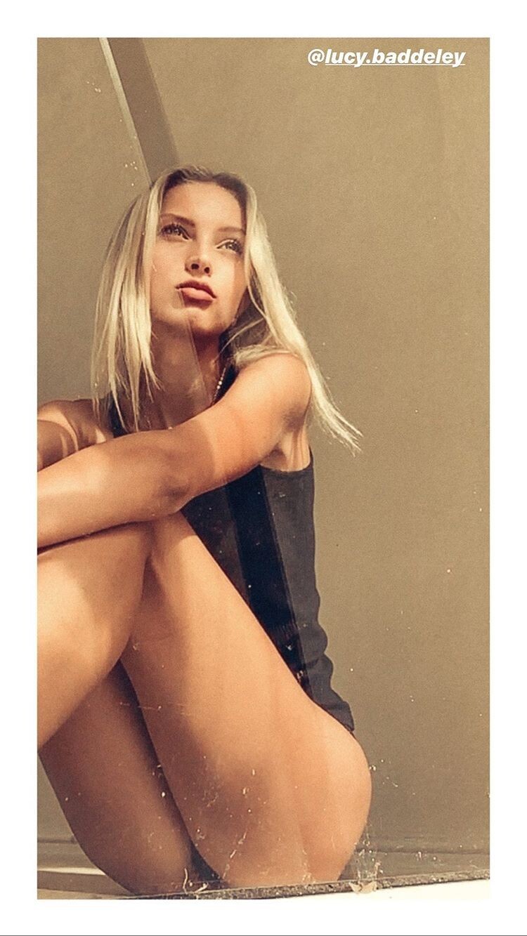 lucy-baddeley-topless-sexy-thefappening-pro-36 lucy baddeley topless sexy thefappening pro 36