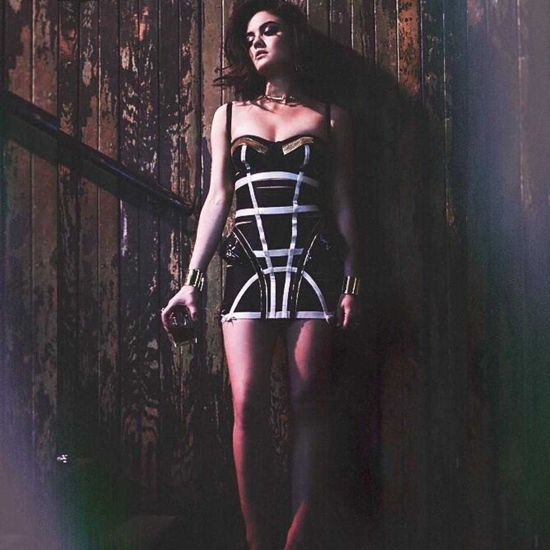 lucy-hale-nude-sexy-77 lucy-hale-nude-sexy-77