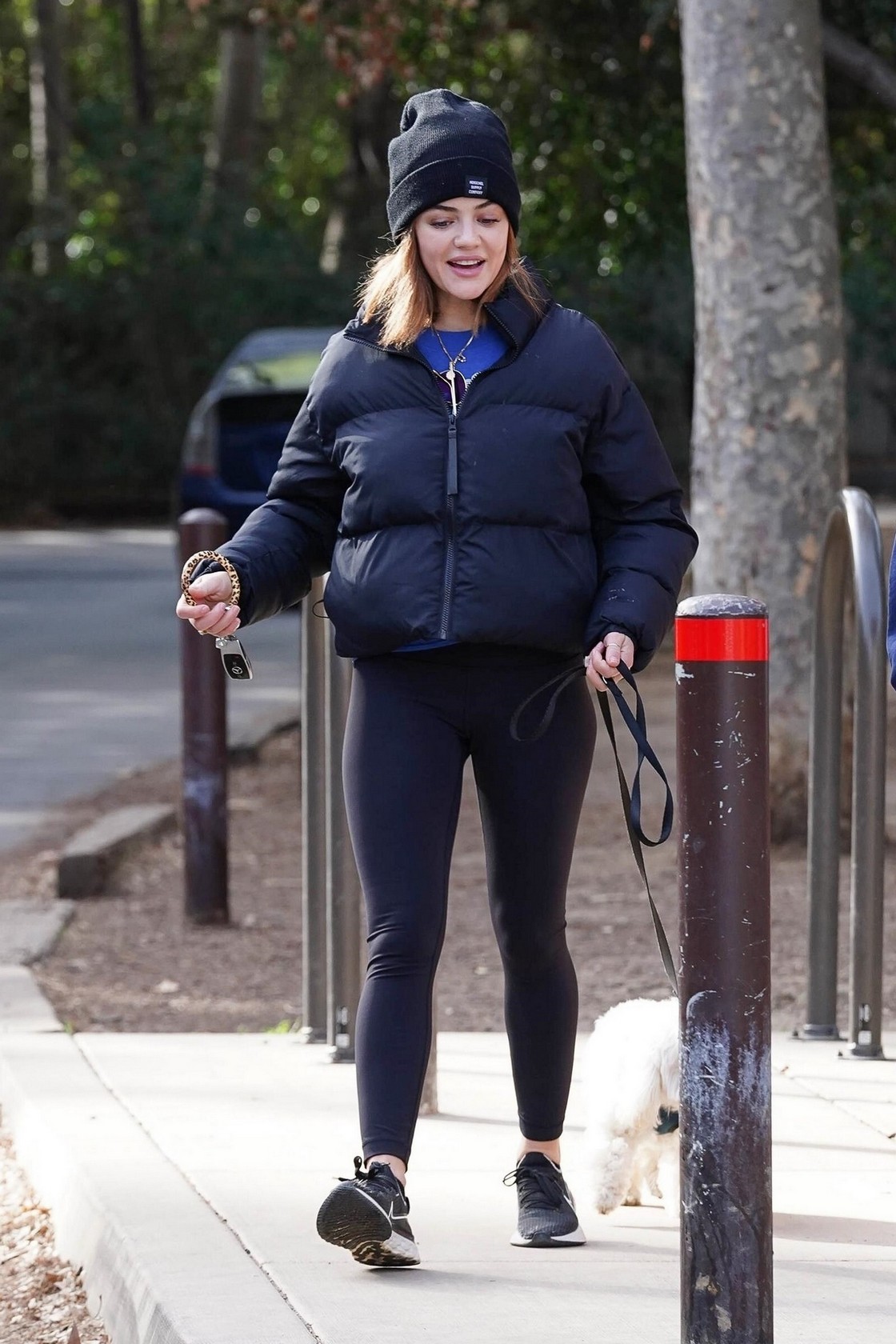 lucy-hale-sexy-leggings-thefappening-cfd-1 lucy hale sexy leggings thefappening cfd 1