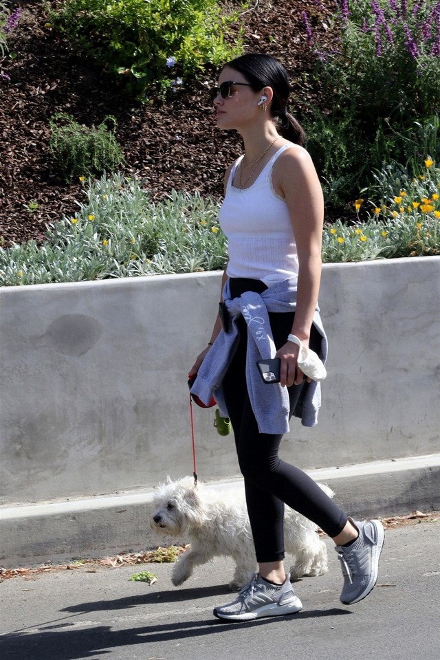 lucy-hale-sexy-look-in-la-thefappening-pro-44 lucy hale sexy look in la thefappening pro 44