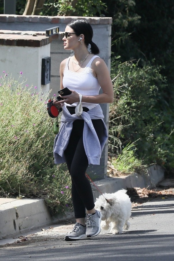 lucy-hale-sexy-look-in-la-thefappening-pro-51 lucy hale sexy look in la thefappening pro 51