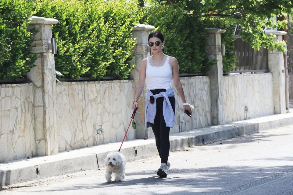 lucy-hale-sexy-look-in-la-thefappening-pro-52 lucy hale sexy look in la thefappening pro 52