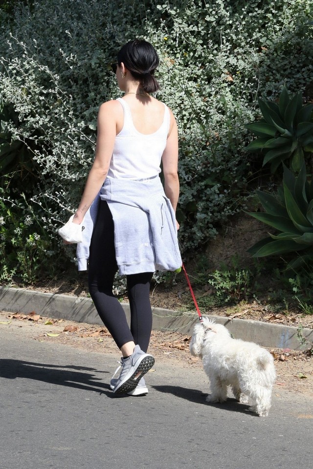 lucy-hale-sexy-look-in-la-thefappening-pro-8 lucy hale sexy look in la thefappening pro 8