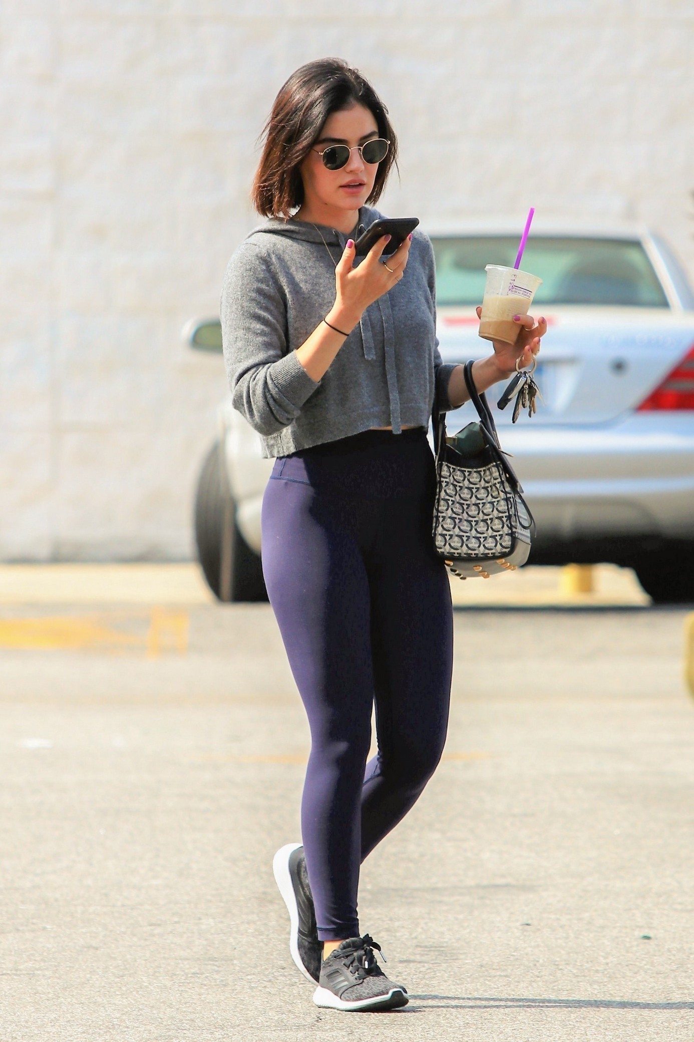lucy-hale-thefappening-sexy-leggings-4 lucy hale thefappening sexy leggings 4