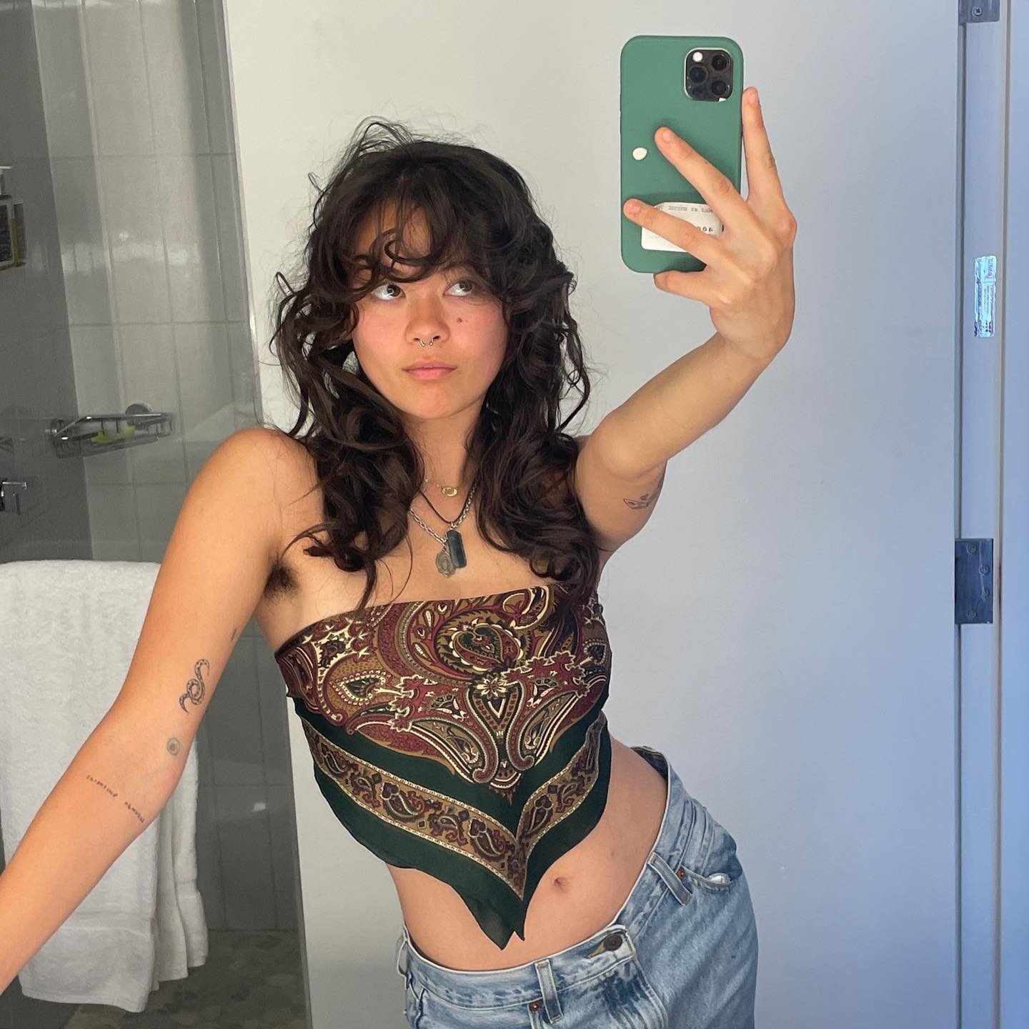 lukita-maxwell-hairy-armpits-thefappening-cfd-4 Lukita Maxwell Hot Selfie