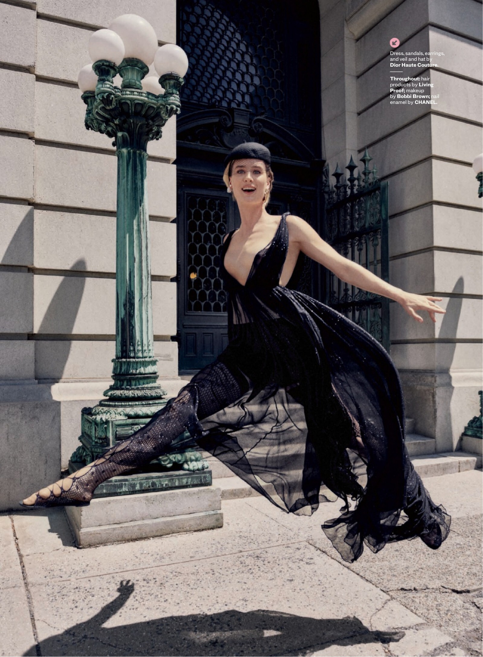mackenzie-davis-sexy-thefappening-pro-8 Mackenzie Davis Photoshoot 2019