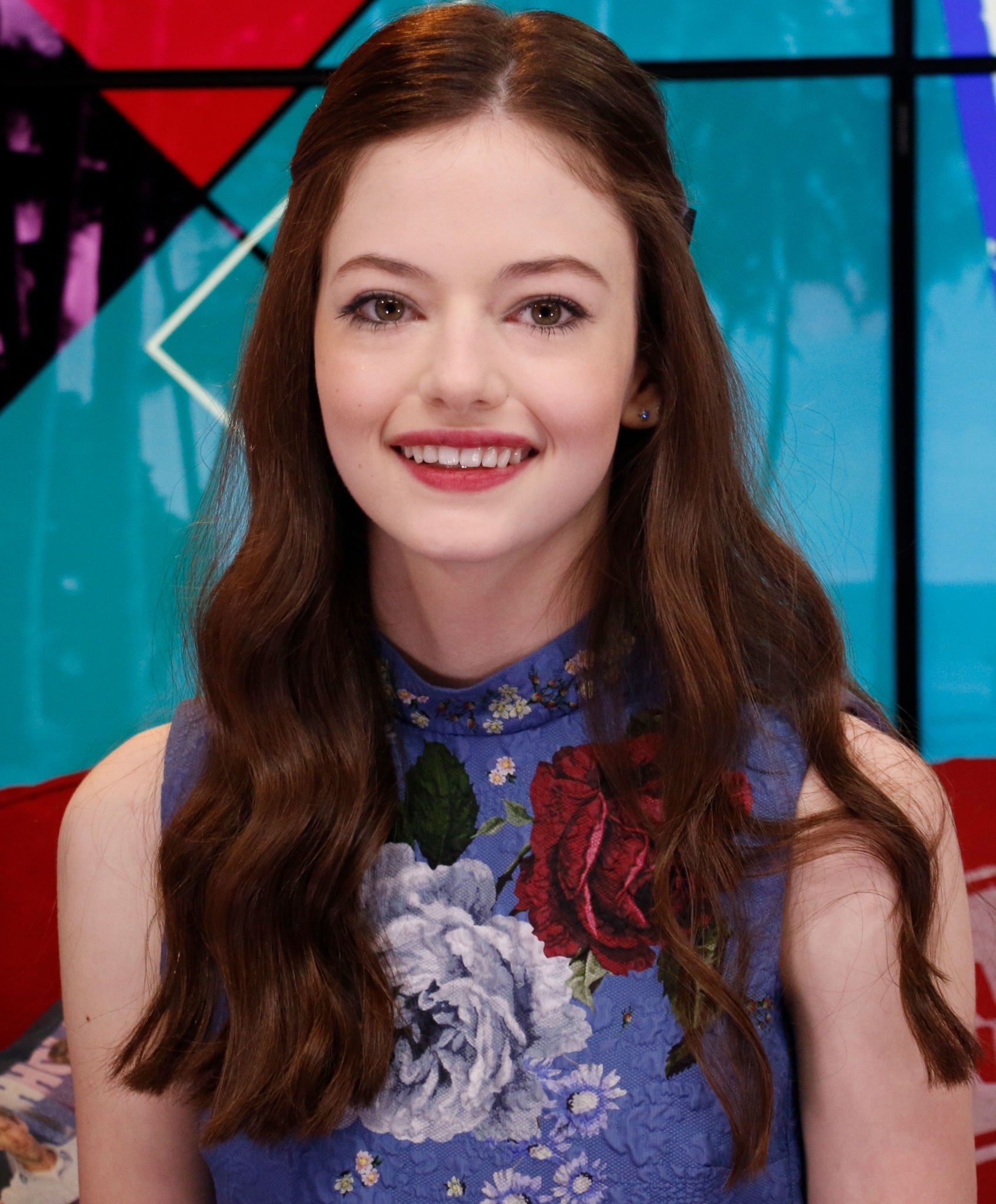 mackenzie-foy-sexy-non-nude-11 mackenzie foy sexy non nude 11