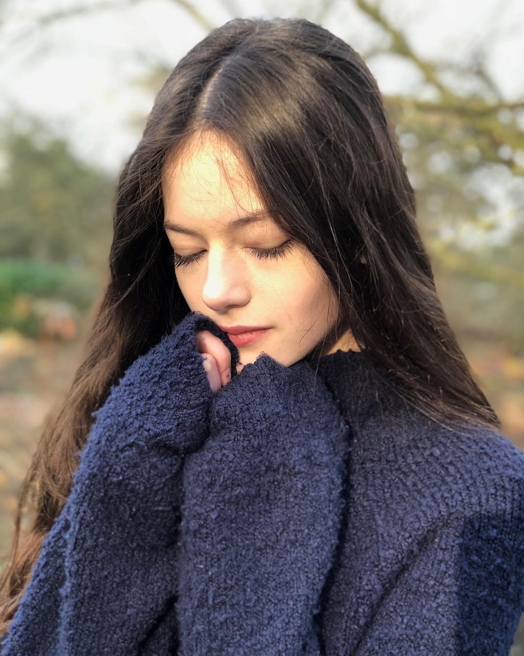 mackenzie-foy-sexy-non-nude-35 mackenzie foy sexy non nude 35