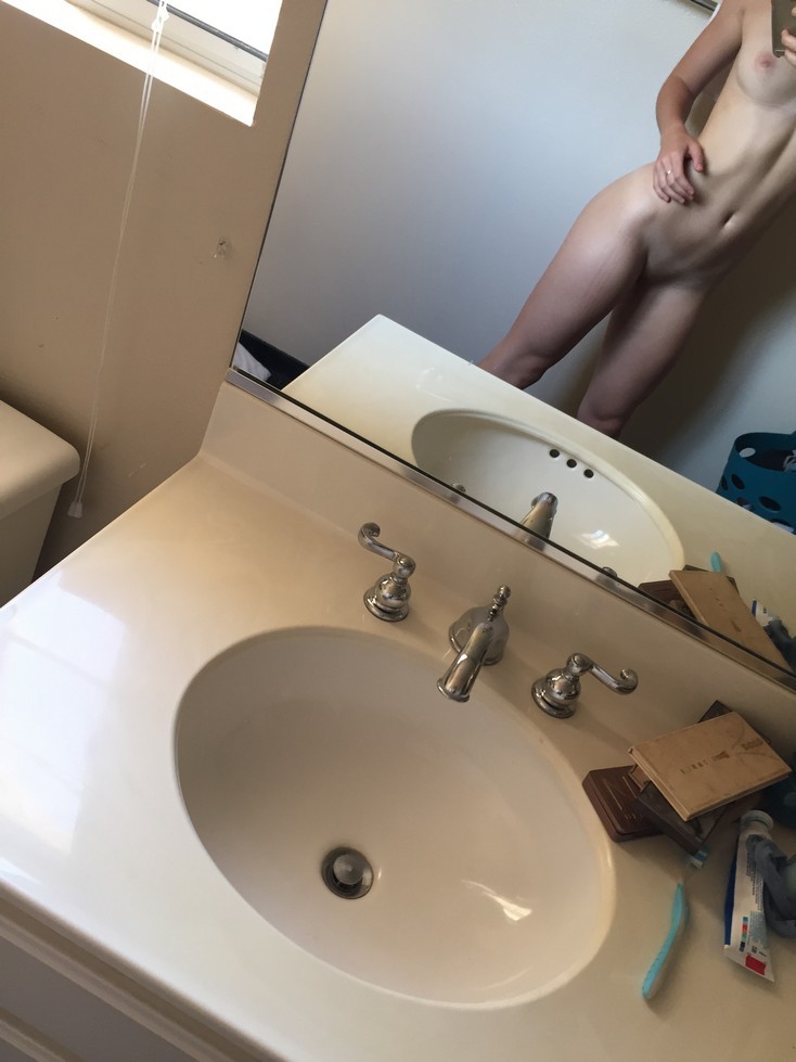 mackenzie-lintz-leaked-nude-the-fappening-pro-68 mackenzie lintz leaked nude the fappening pro 68