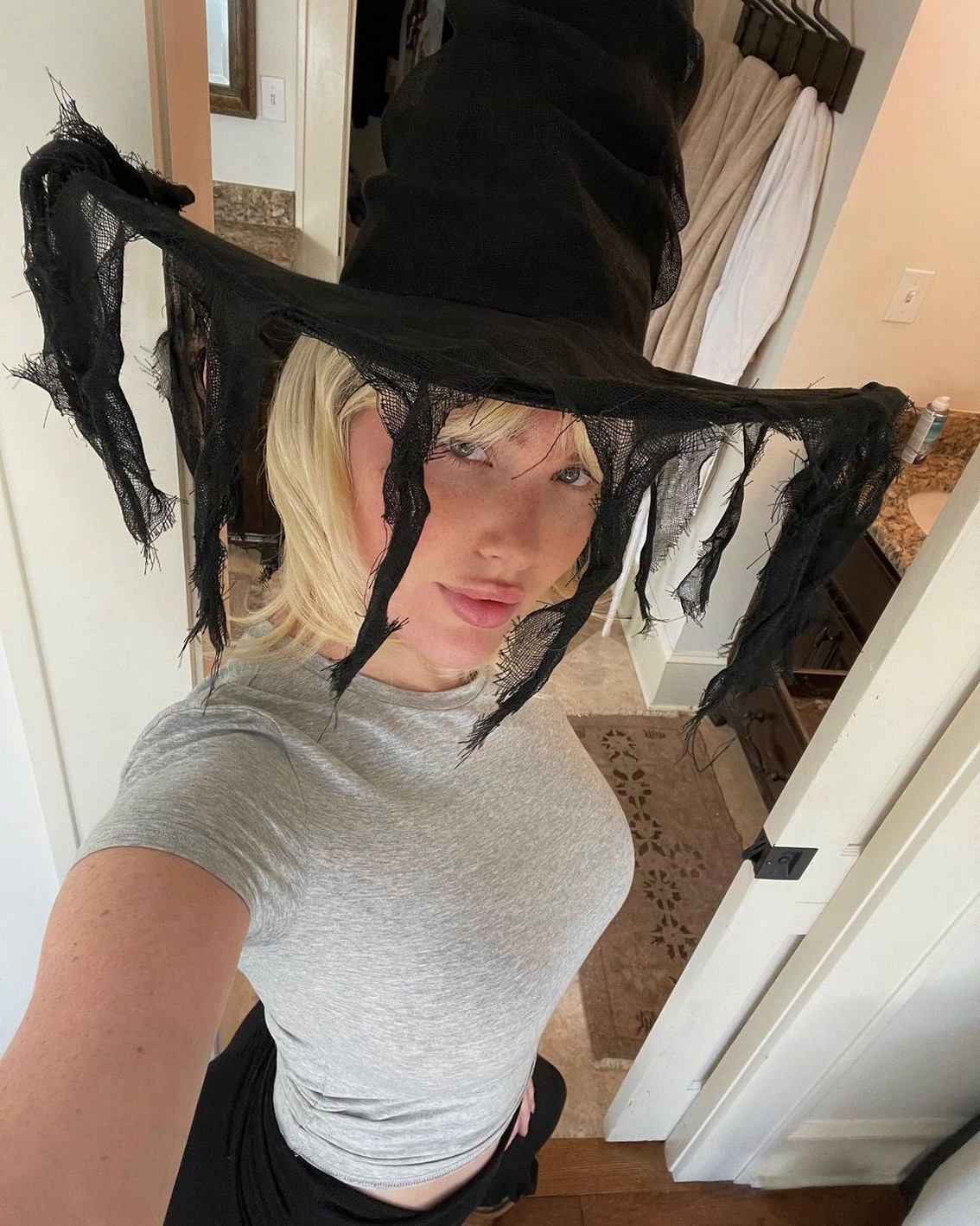 maddy-cloud-sexy-halloween-thefappening-cfd_-1 Maddy Cloud Sexy Witch