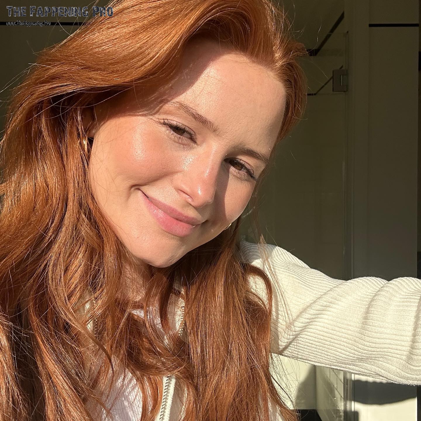 madelaine-petsch-feet-thefappening-cfd-9 Madelaine Petsch