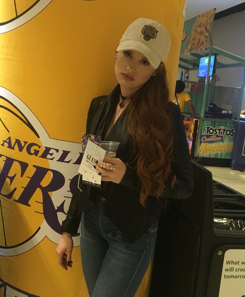 madelaine-petsch-sexy-fappening-34 Madelaine Petsch-Sexy-Fappening-34