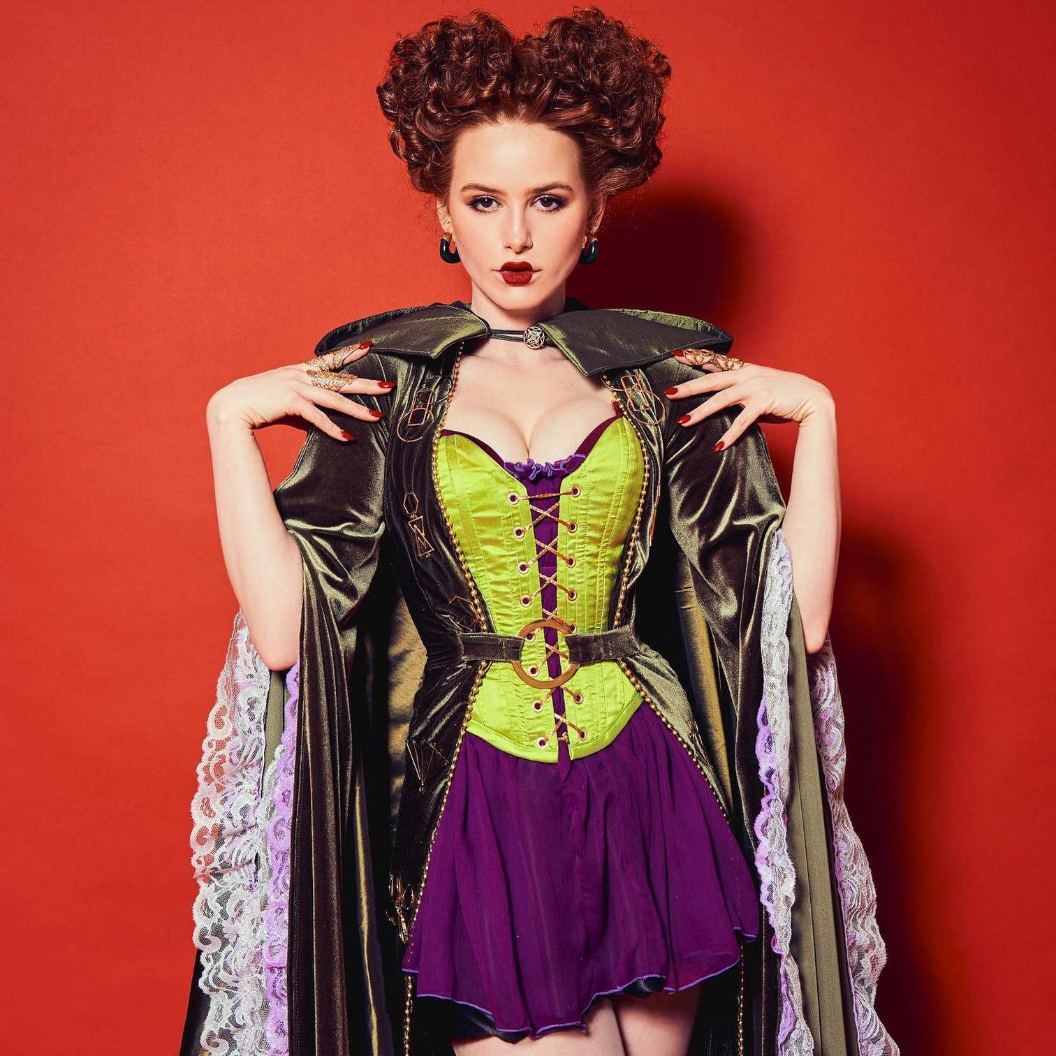madelaine-petsch-sexy-halloween-thefappening-cfd-3-1 Madelaine Petsch Sexy Halloween 2022