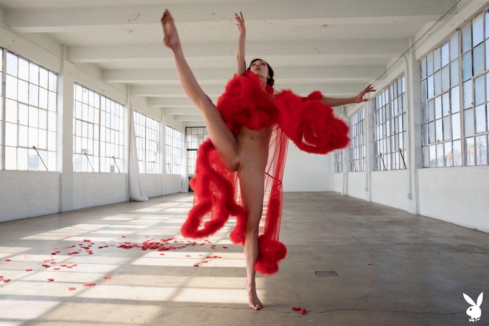 madeline-amour-nude-thefappening-cfd-27 madeline amour nude thefappening cfd 27