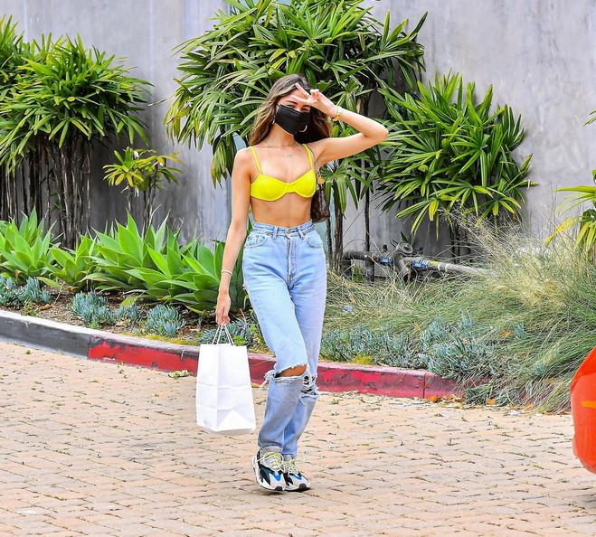 madison beer sexy bikini top thefappening pro 2