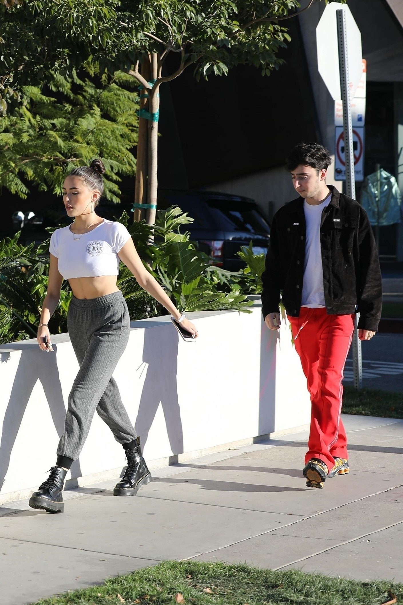 madison-beer-sexy-tits-out-22 madison beer sexy tits out 22