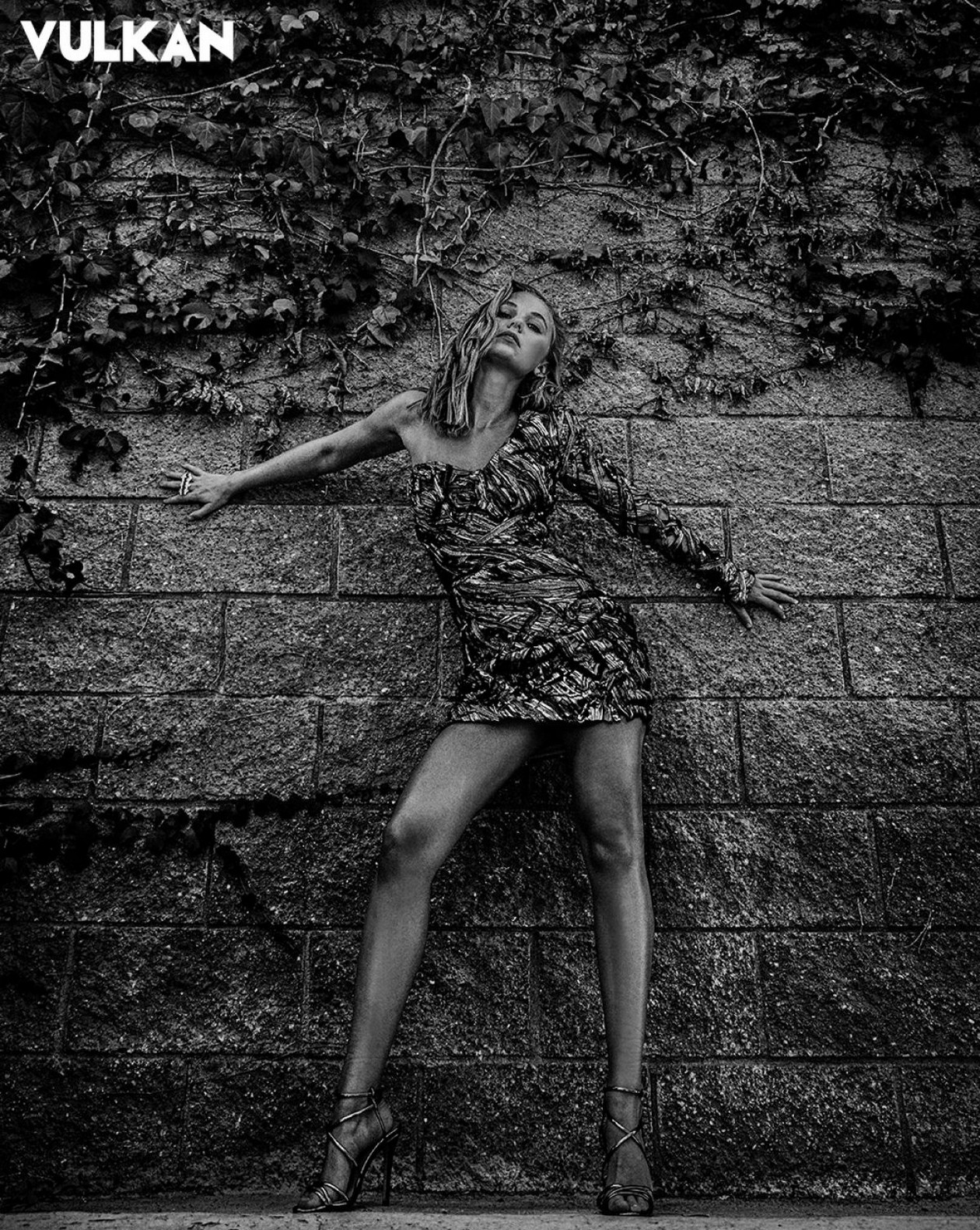 madison-iseman-in-magazines-and-professional-photo-shoots-thefappening-cfd-38 madison iseman in magazines and professional photo shoots thefappening cfd 38