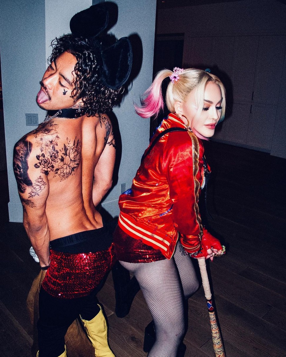 madonna-sexy-harley-queen-thefappening-cfd-9 Madonna Ass Upskirt