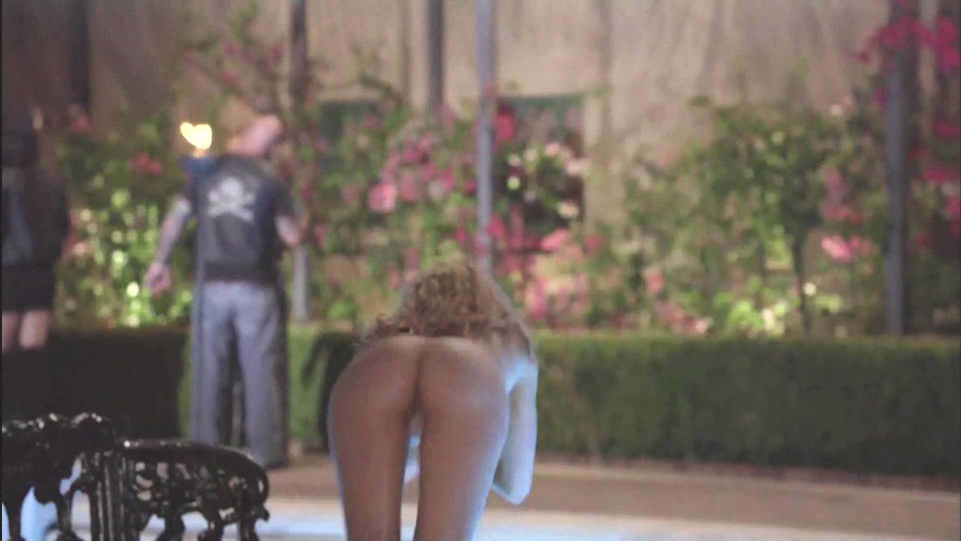 maggie-grace-nude-sexy-17 Maggie Grace Nude Sexy Pic