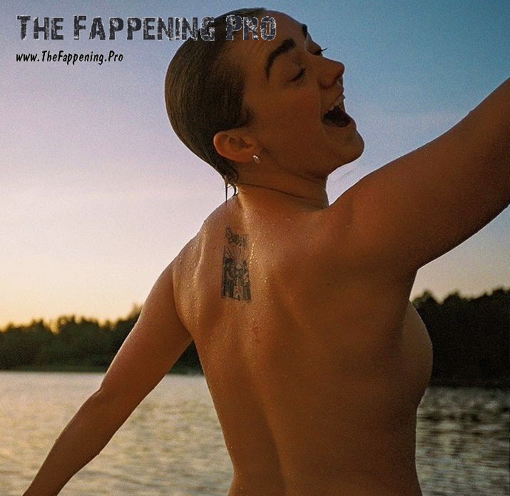 maisie-williams-nude-thefappening-cfd-6 Maisie Williams Sideboobs