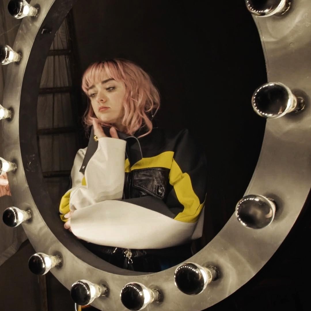 maisie-williams-sexy-15 maisie williams sexy 15